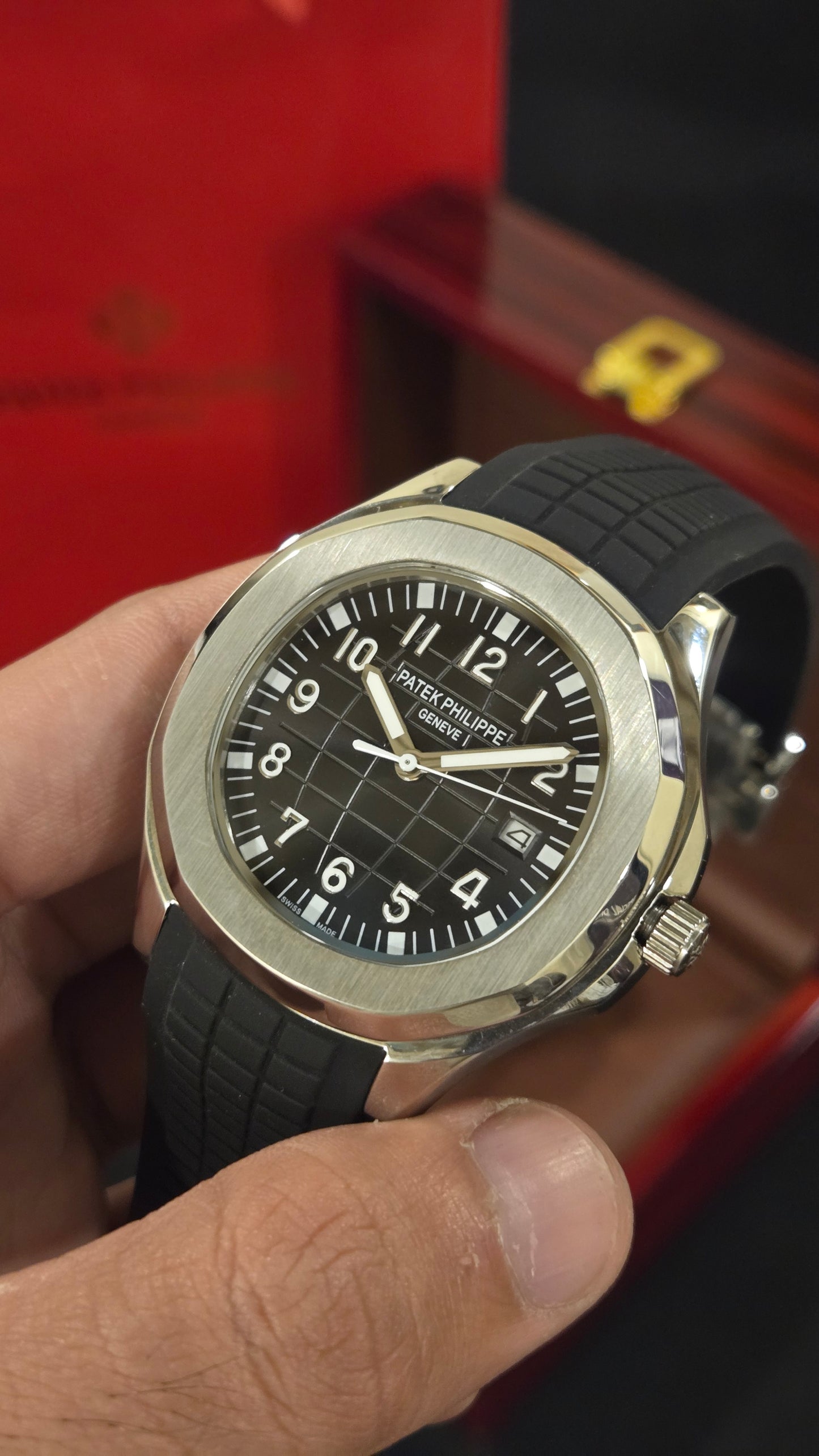 PATEK PHILIPPE -AQUANAUT BL