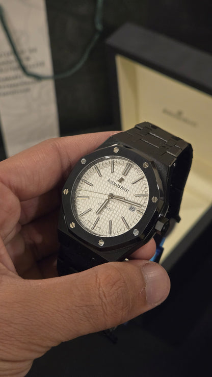 AUDEMARS PIGUET - ROYAL OAK BW