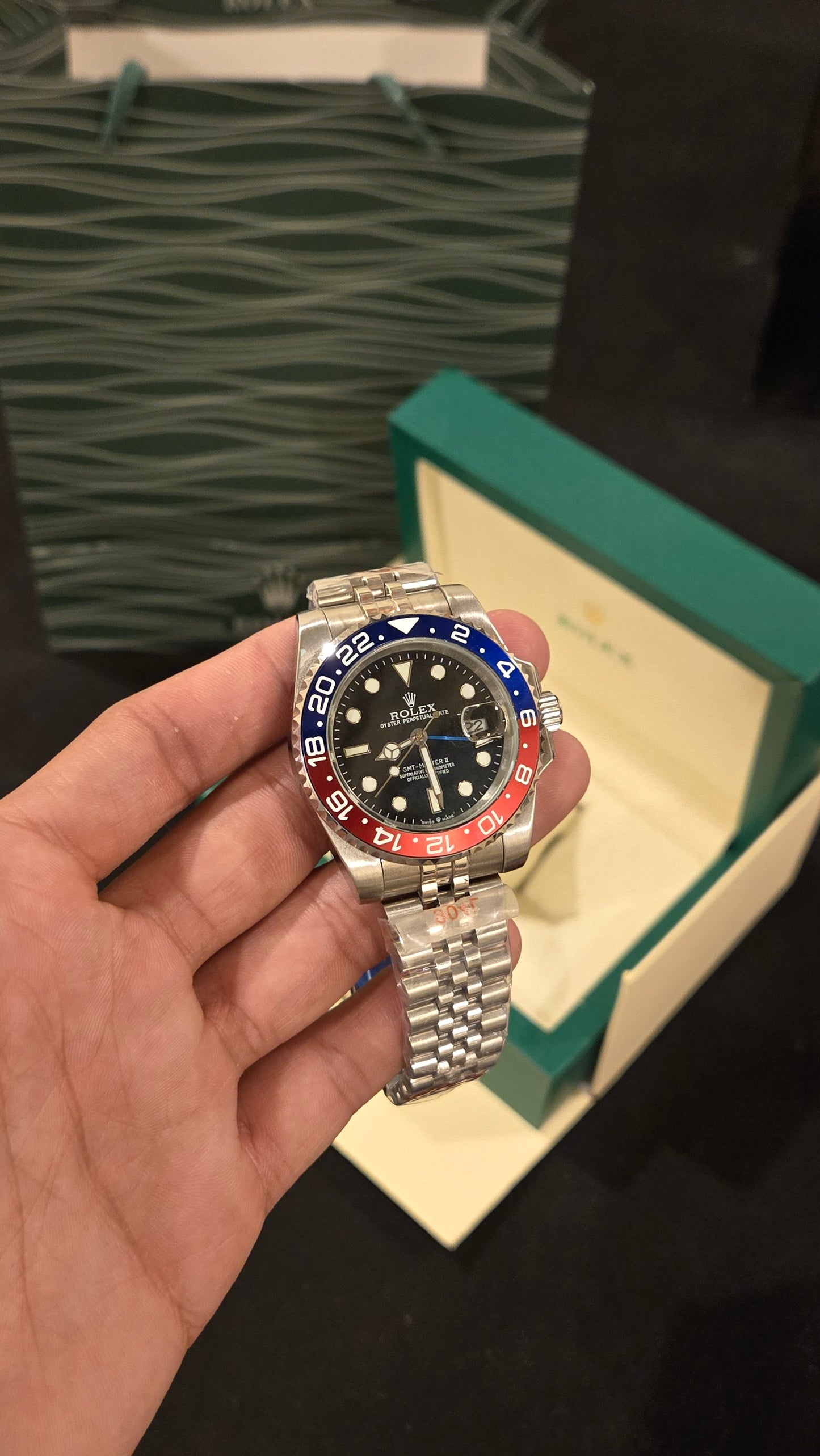 ROLEX -GMT PEPSI