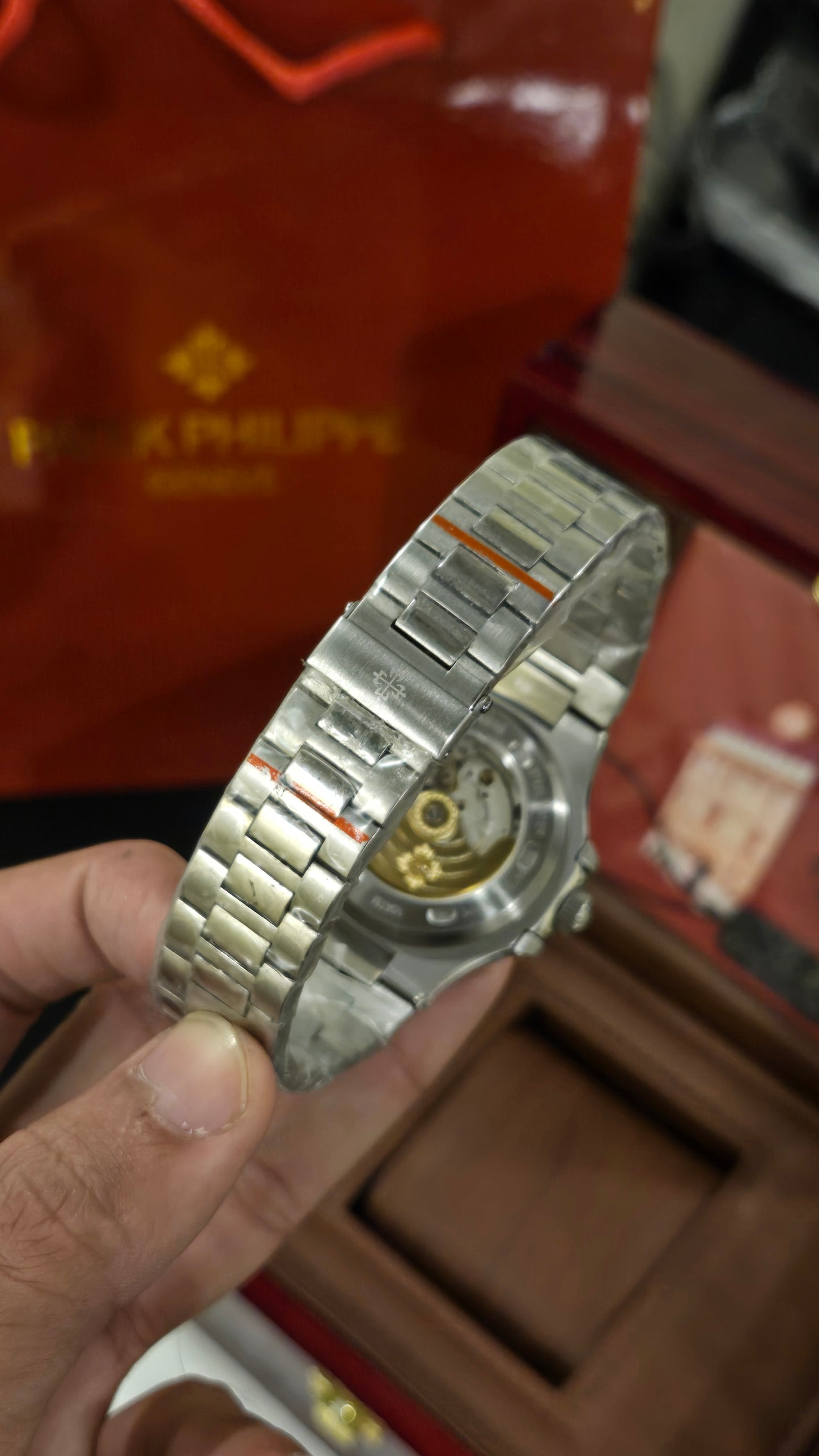 PATEK PHILIPPE - Nautilus SBU