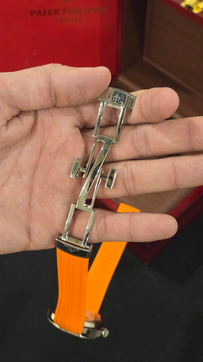 PATEK PHILIPPE -AQUANAUT DOR