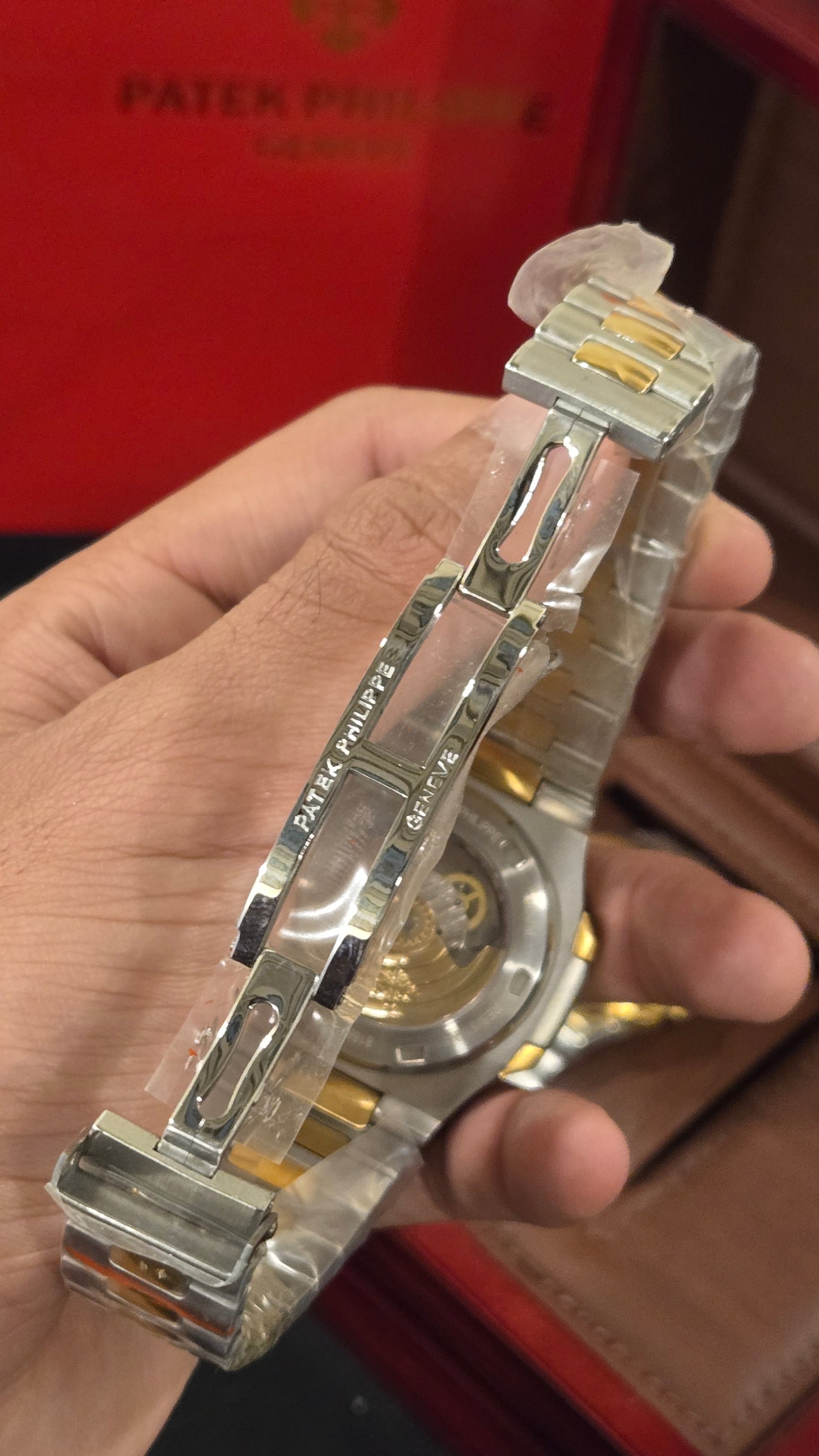 PATEK PHILIPPE - Nautilus TTG