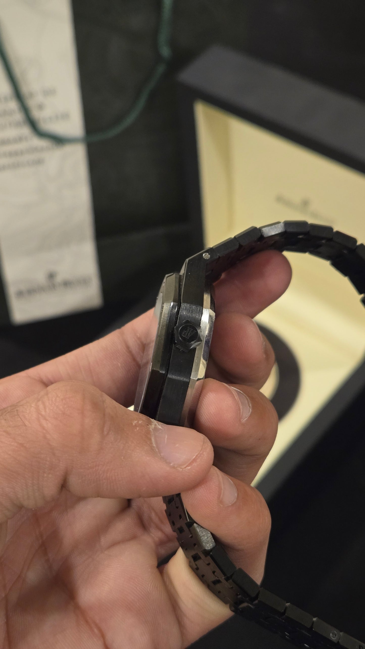 AUDEMARS PIGUET - ROYAL OAK BW